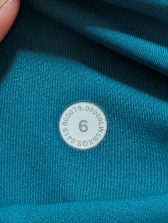 Lululemon Fast and Free Tight II 25" *Non-Reflective Nulux - Picture 5 of 6